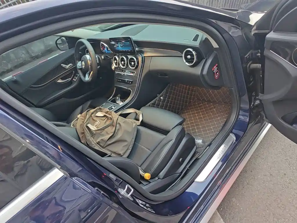 Mercedes-Benz C-Class — миниатюра 9