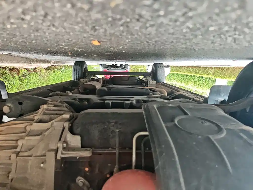 MAXUS V80 — миниатюра 21