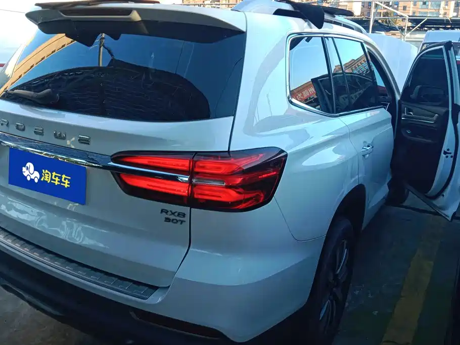 Roewe RX8 — миниатюра 3