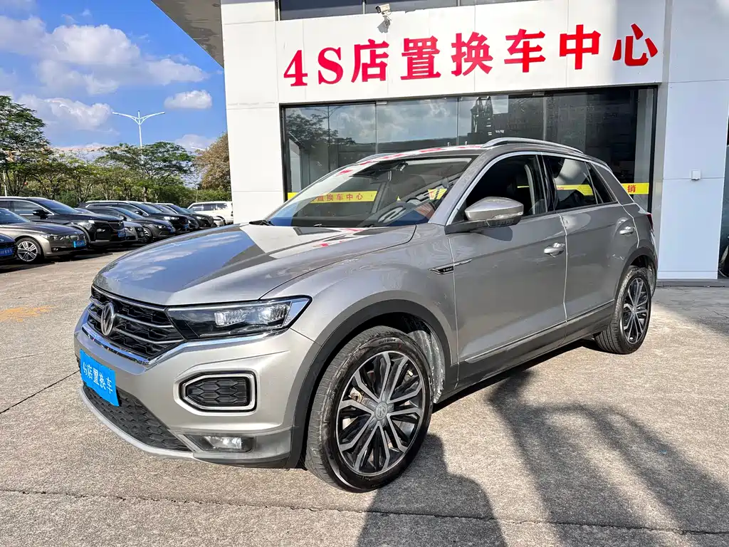 Купить Volkswagen T-Roc