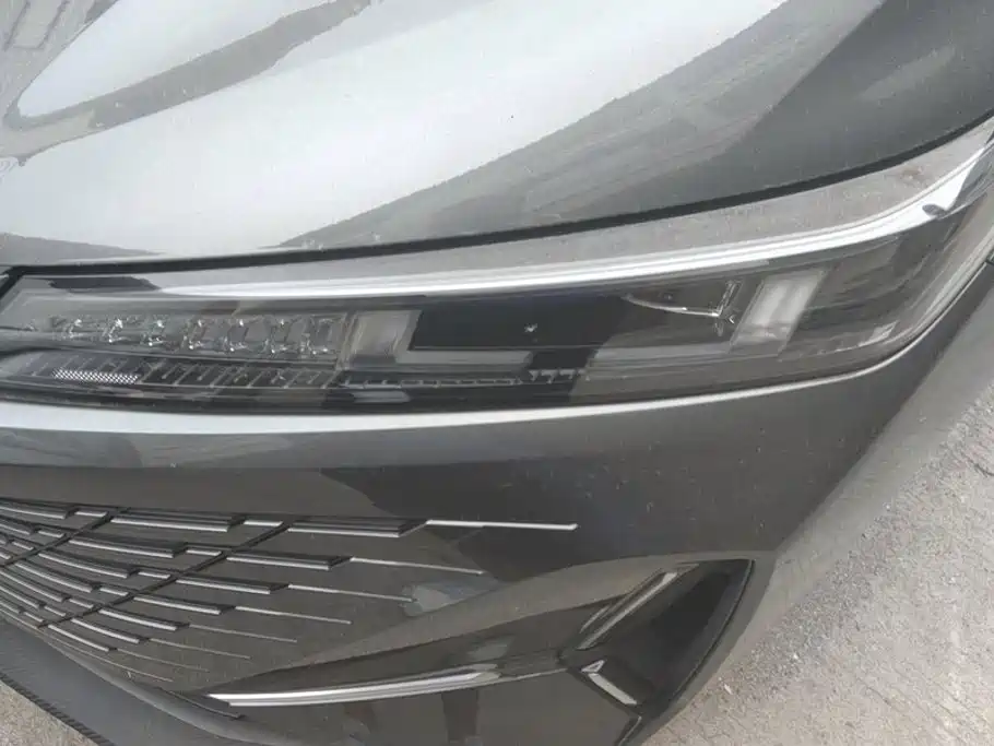 Changan Yida — миниатюра 5