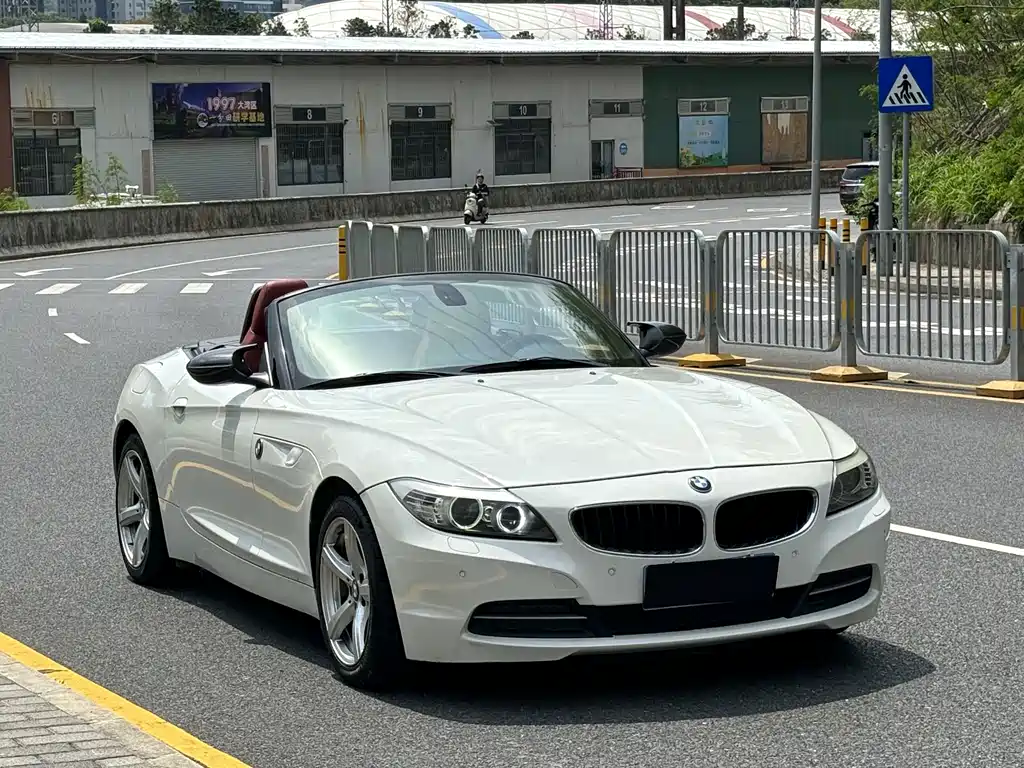 BMW Z4 — миниатюра 16