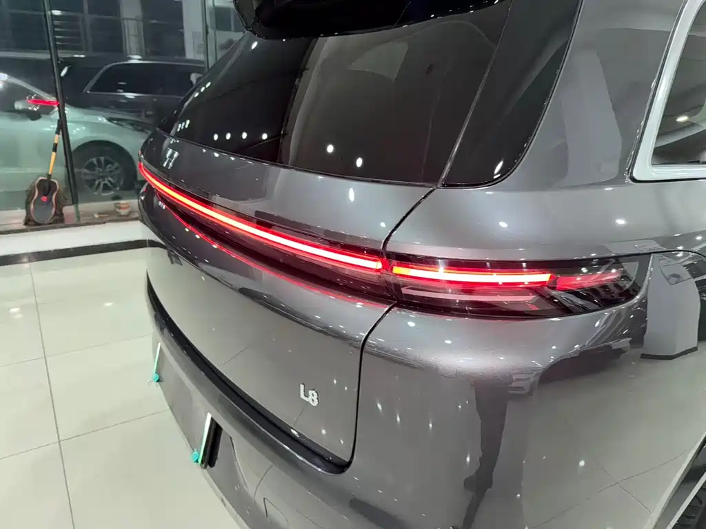 Li Auto IDEAL L8