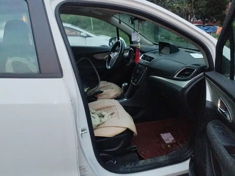 Buick Encore — миниатюра 8
