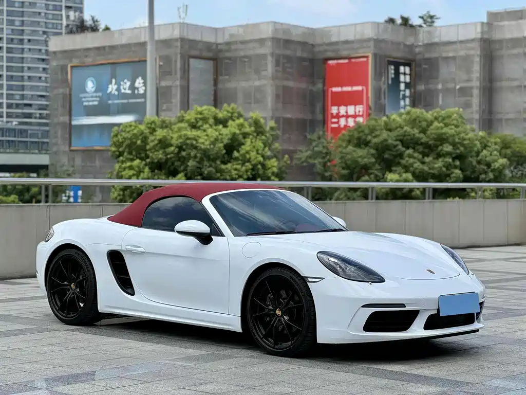 PORSCHE  718