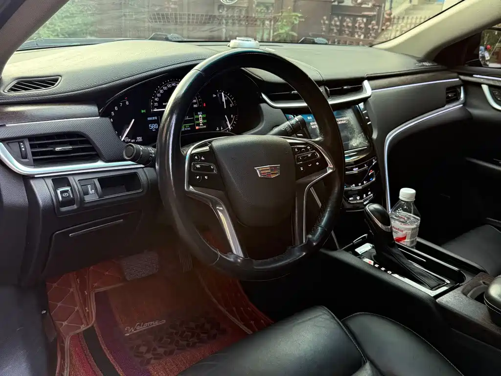 Cadillac XTS — миниатюра 5