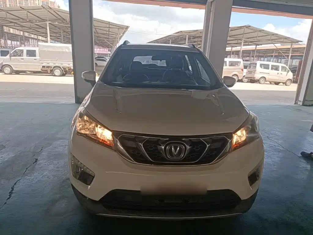 Changan CS15 — миниатюра 3