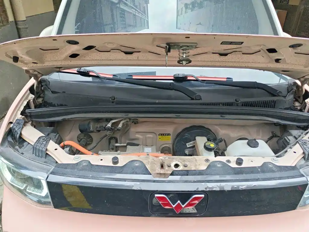 Wuling MINIEV — миниатюра 16
