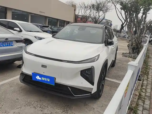 GEELY GALAXY GALAXY L7 2025