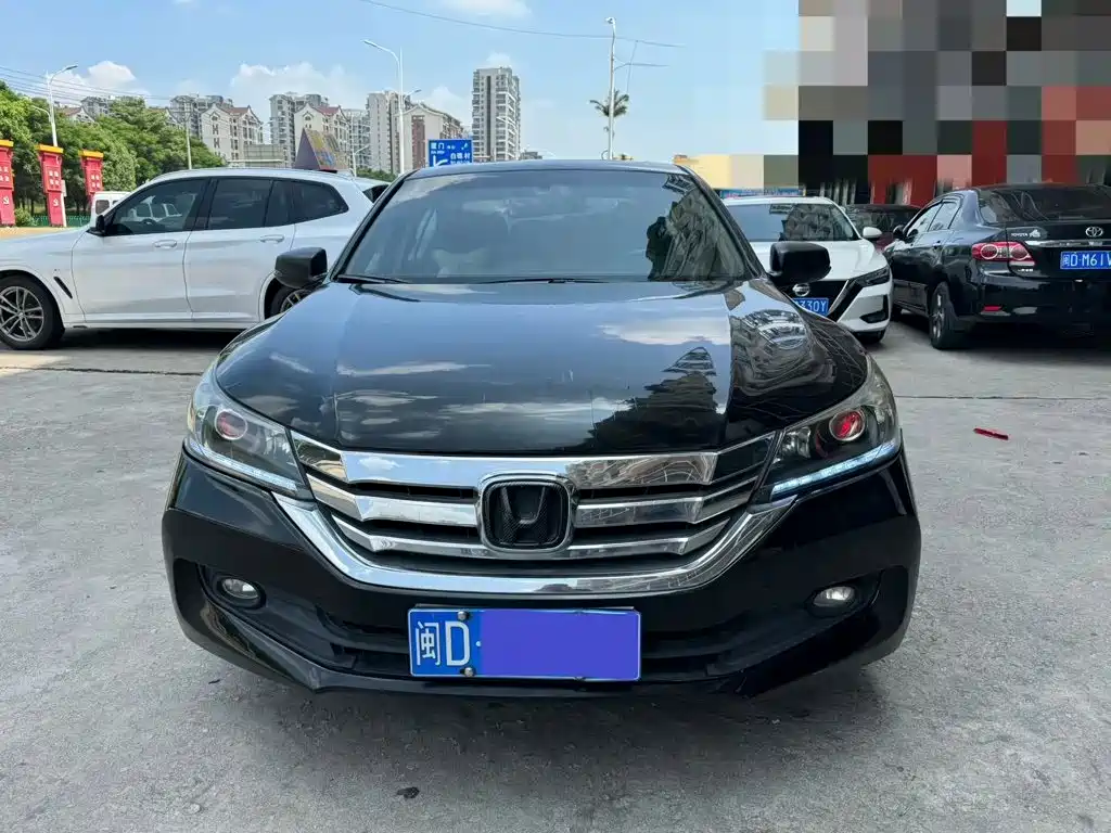 Honda Accord — миниатюра 2