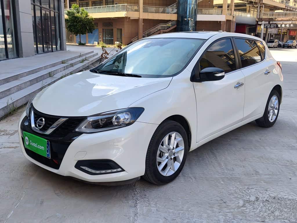 Nissan Tiida 1.6 л 2021 г. Белый, пробег 36800 км