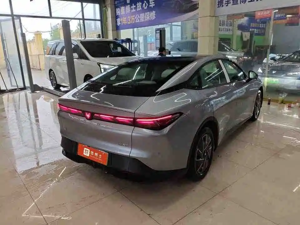 Arcfox Alfa Romeo S5 S5 2025 560PRO 185kW