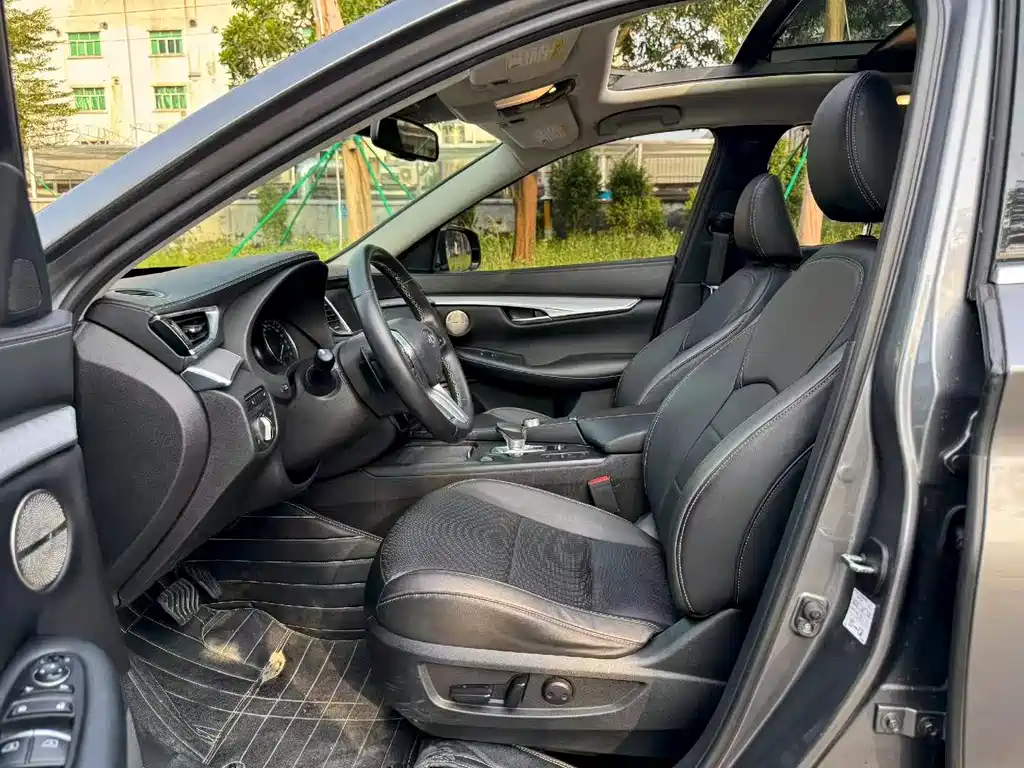 Infiniti QX50 — миниатюра 8