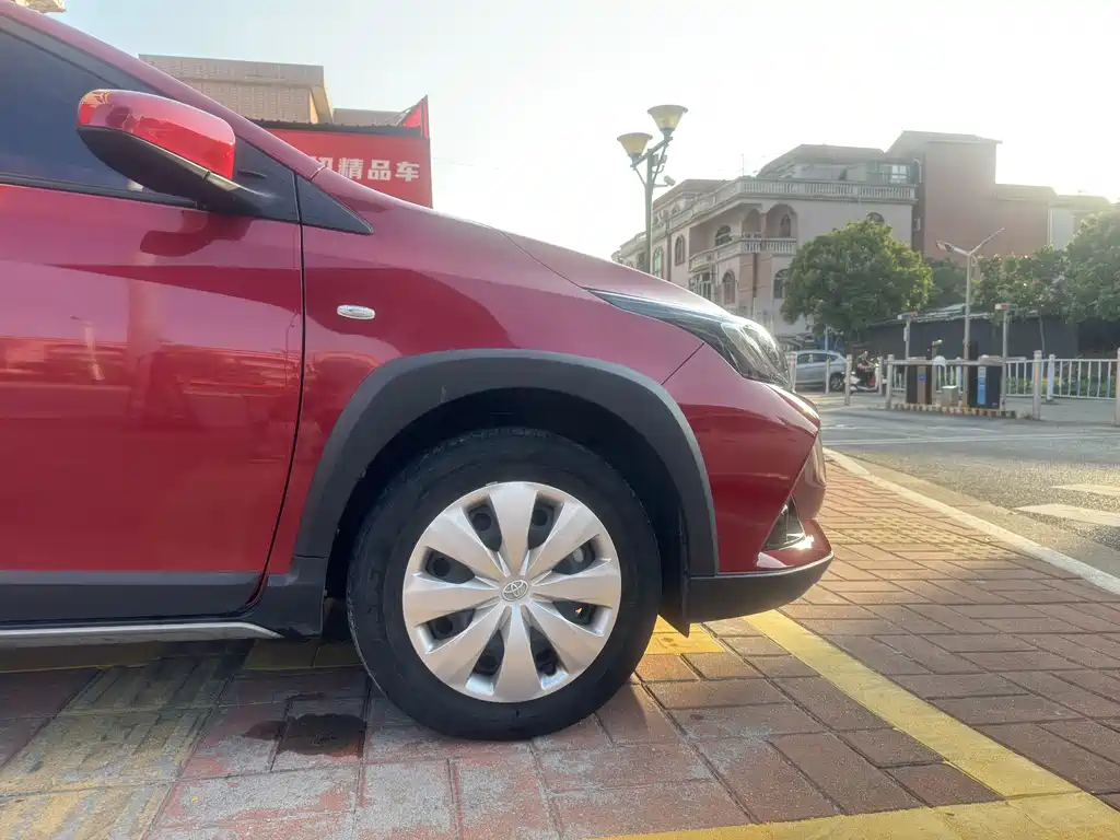 TOYOTA YARIS L ZHIXUAN