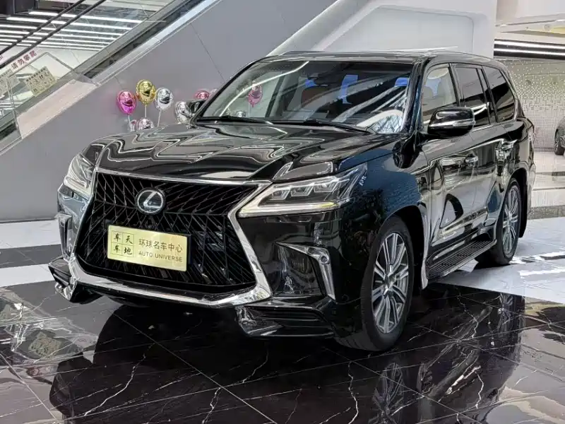 Lexus LX 2016