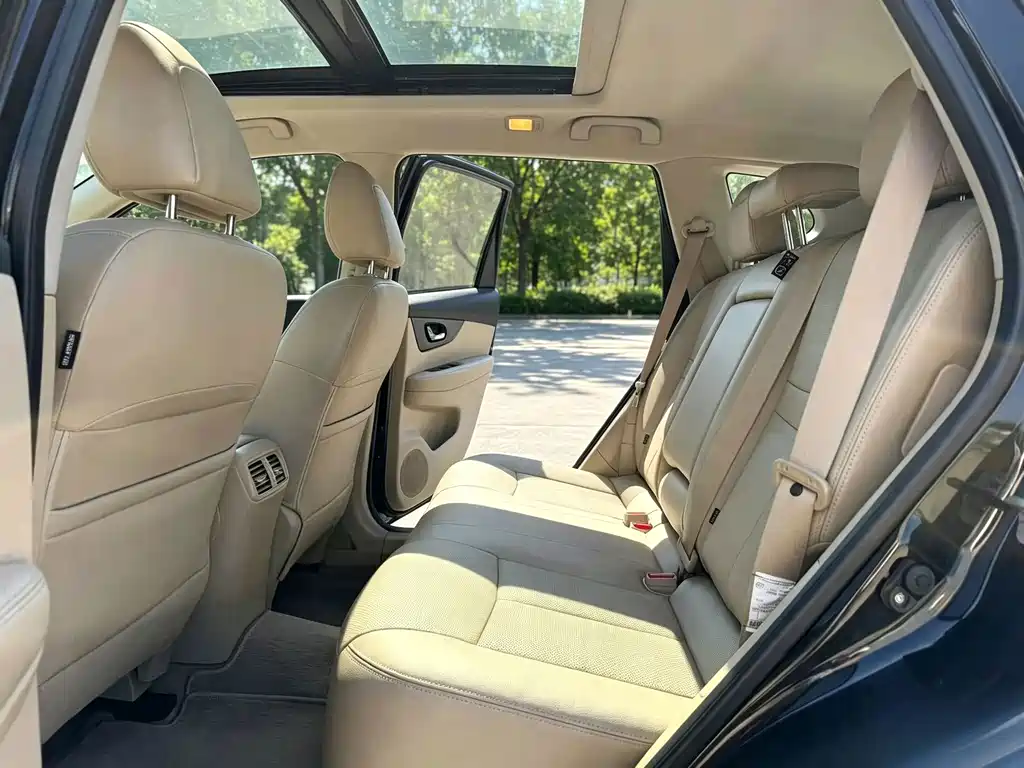 Nissan X-Trail — миниатюра 6