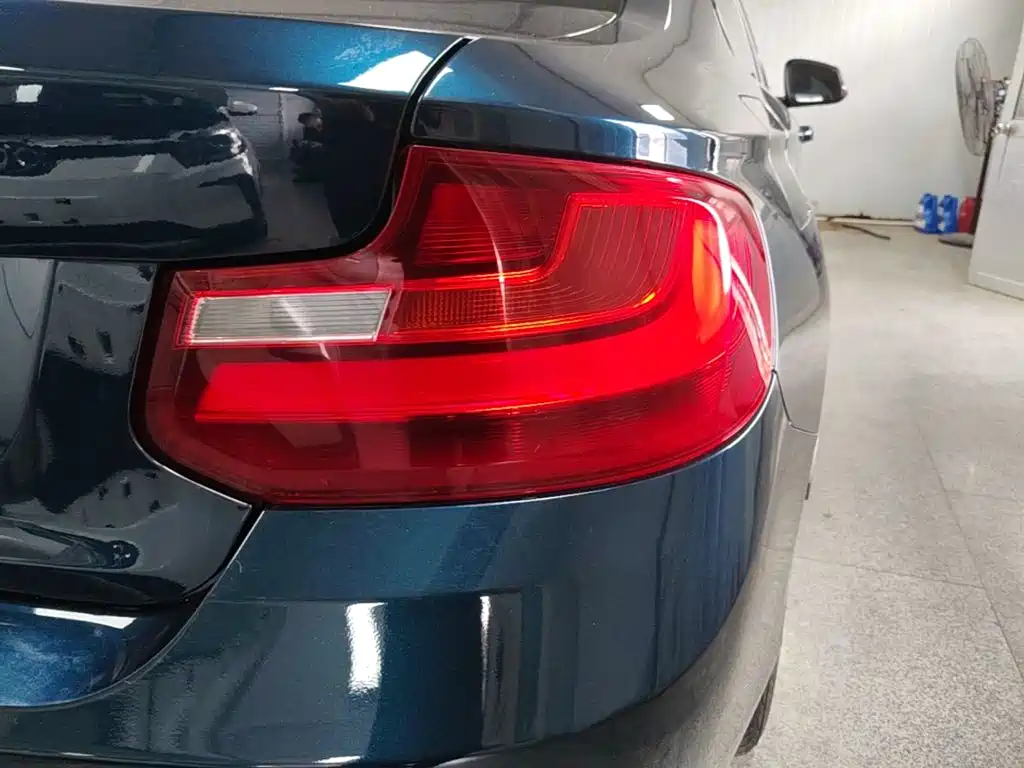 BMW 2 Series (Import) — миниатюра 8