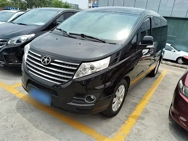 2016 JAC M5