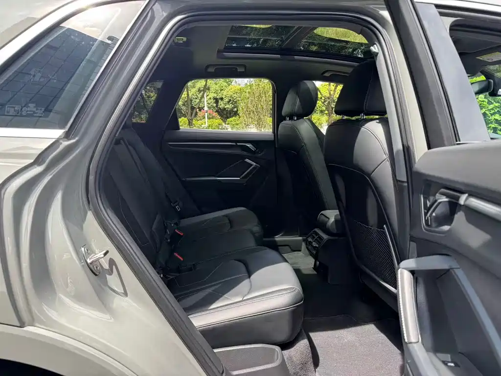Audi Q3 2024 35 TFSI