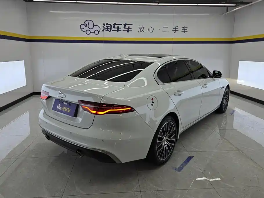 Jaguar XEL — миниатюра 3