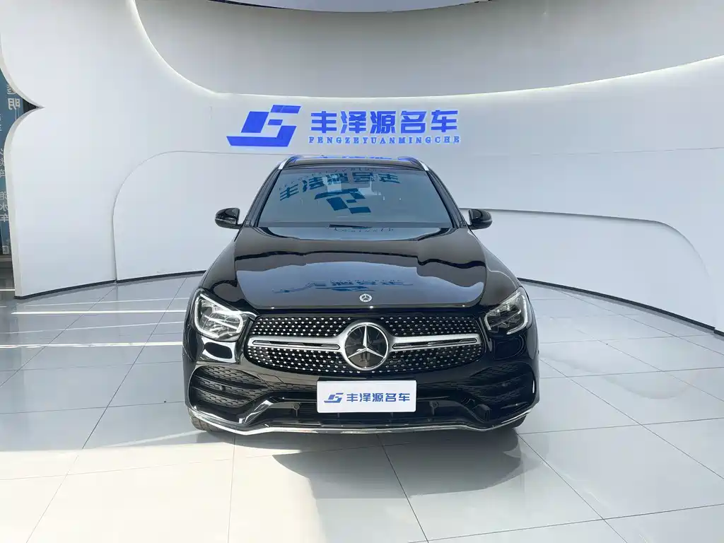 MERCEDES-BENZ GLC