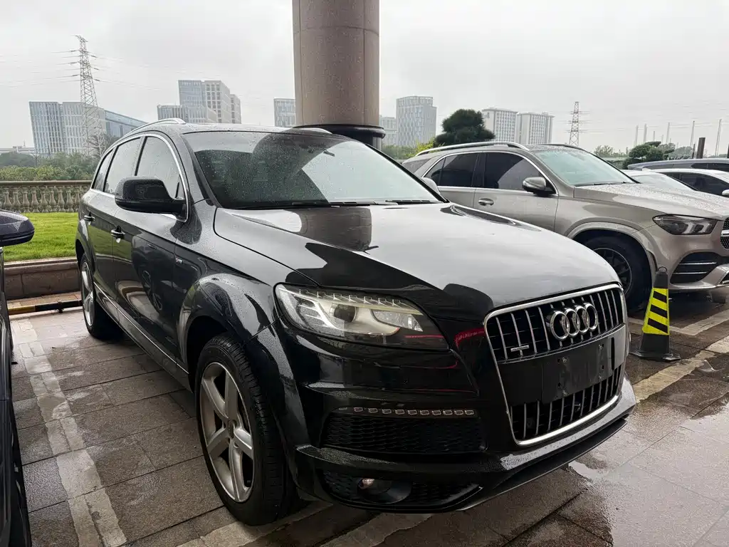 Audi Q7 — миниатюра 3
