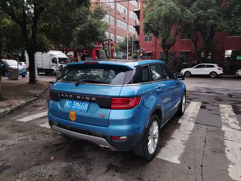 Landwind Landwind X7 — миниатюра 12