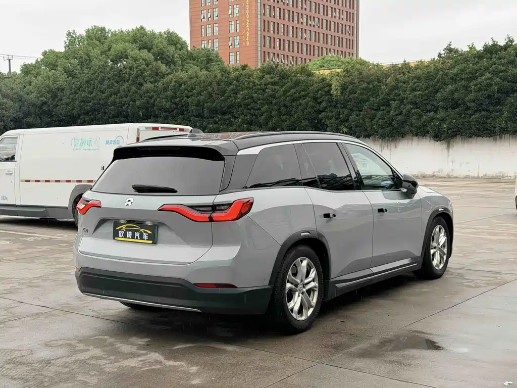 NIO ES8 — миниатюра 9