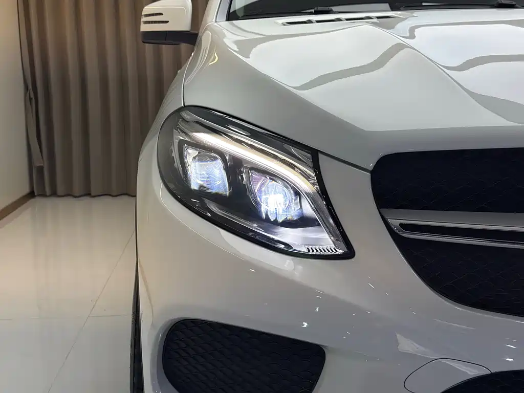 Mercedes-Benz GLE Coupe — миниатюра 5