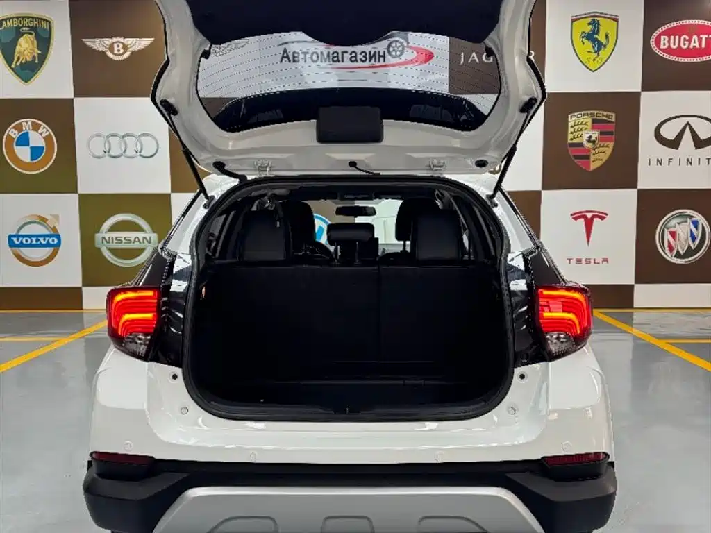 TOYOTA YARIS L ZHIXUAN