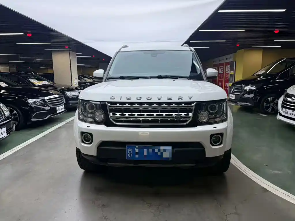 Land Rover Discovery — миниатюра 3