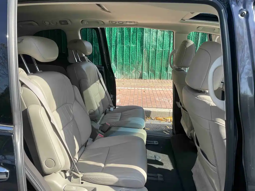Honda Odyssey — миниатюра 8