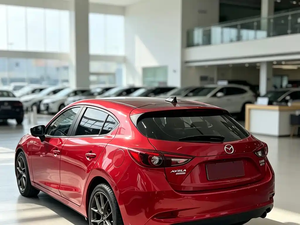 Mazda 3 Axela — миниатюра 11