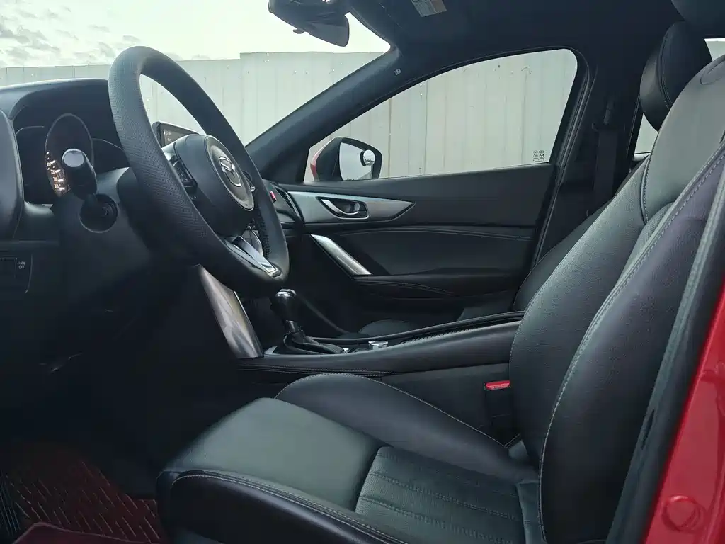 Mazda CX-4 — миниатюра 7