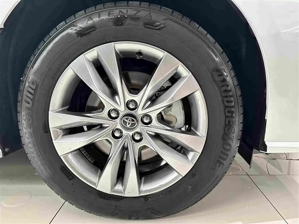 Toyota Sienna 2024 2.5L Comfort