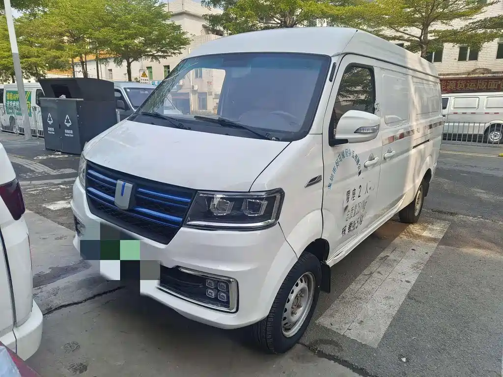 Yuan Cheng Yuan Cheng E5 — миниатюра 6