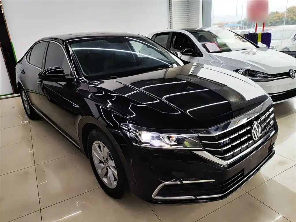 VOLKSWAGEN PASSAT NEW ENERGY