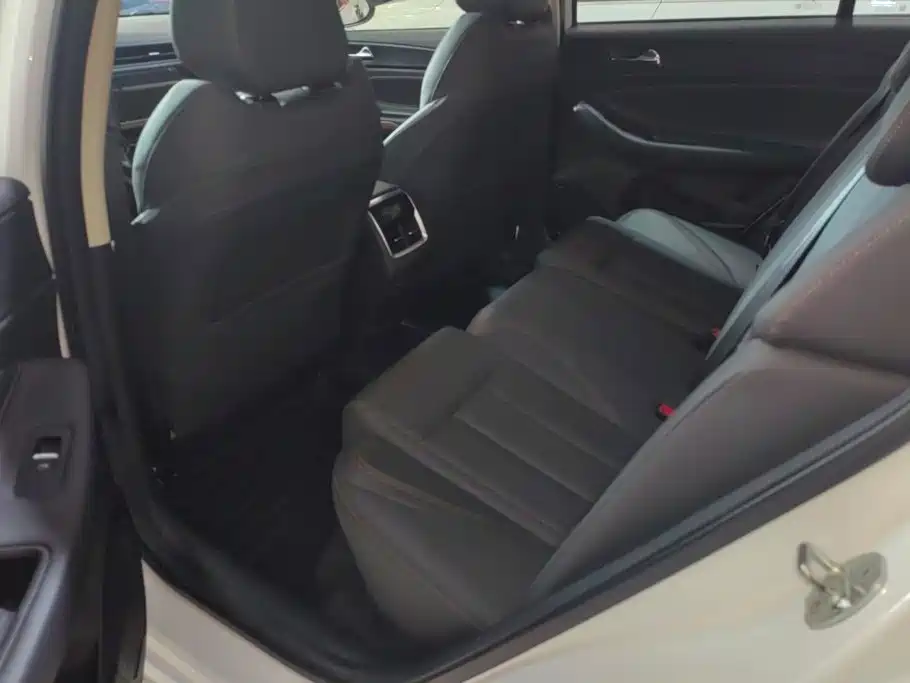 Chery Arrizo 5 PLUS — миниатюра 11