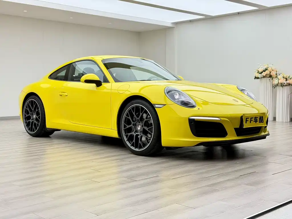 Porsche 911 2016 Carrera 3.0T