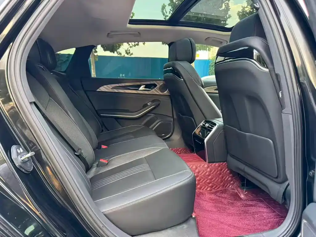 Hongqi Hongqi H9 — миниатюра 8