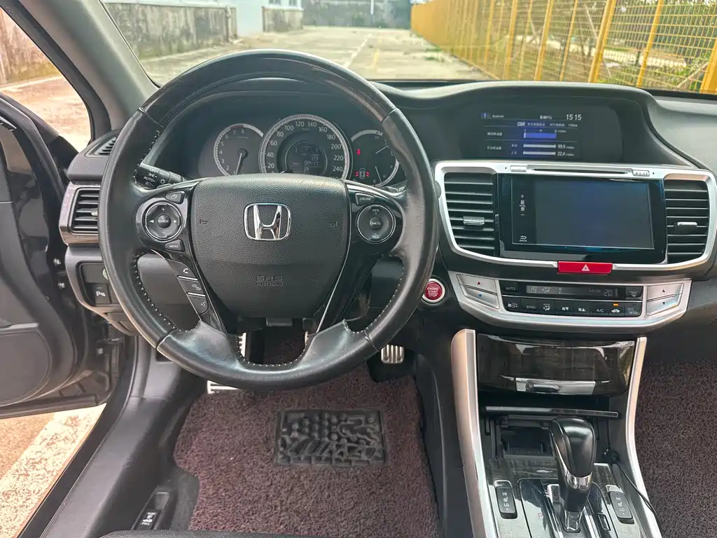 Honda Accord 2014 3.0L VTI Luxury