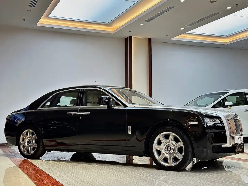 Rolls-Royce Ghost 2010 6.6T Standard