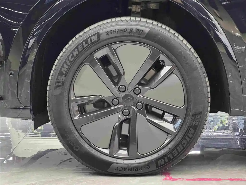 Li Auto Li L7 — миниатюра 4