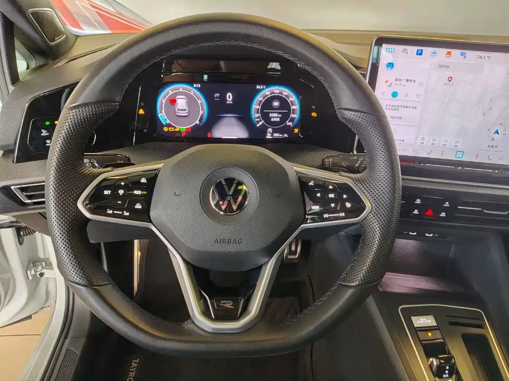 Volkswagen Golf — миниатюра 13