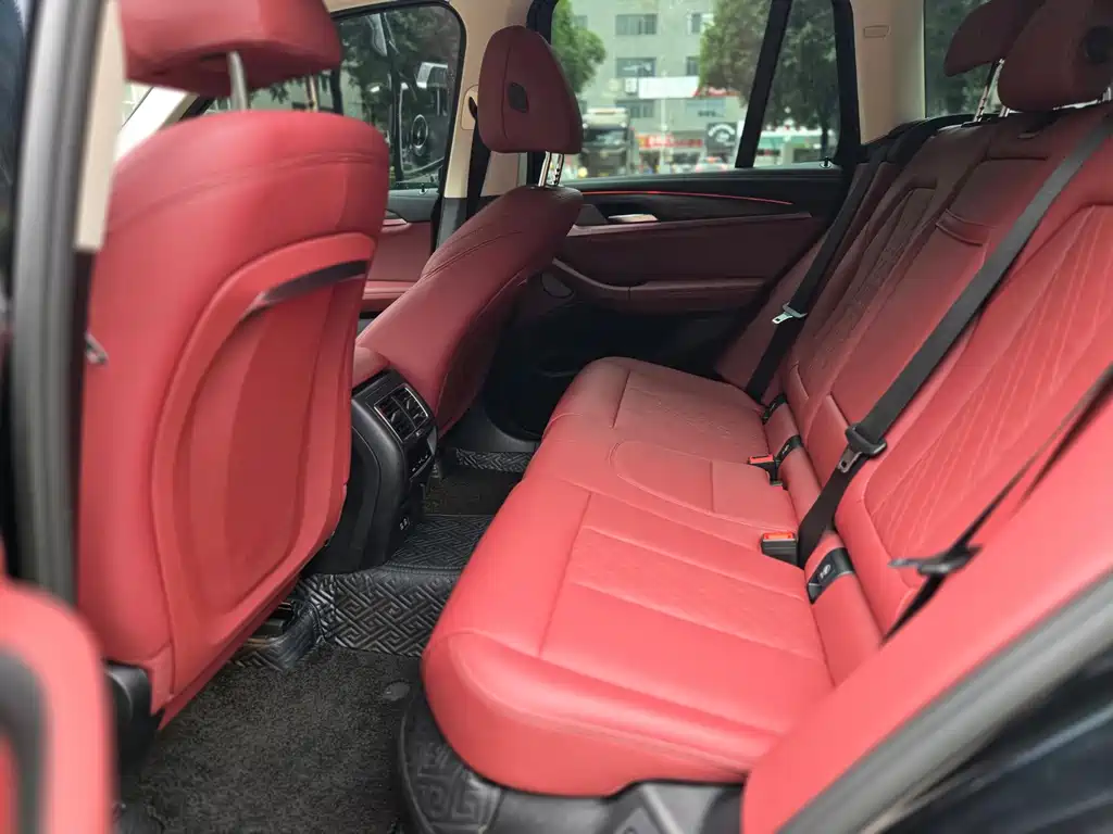 BMW X3 — миниатюра 8