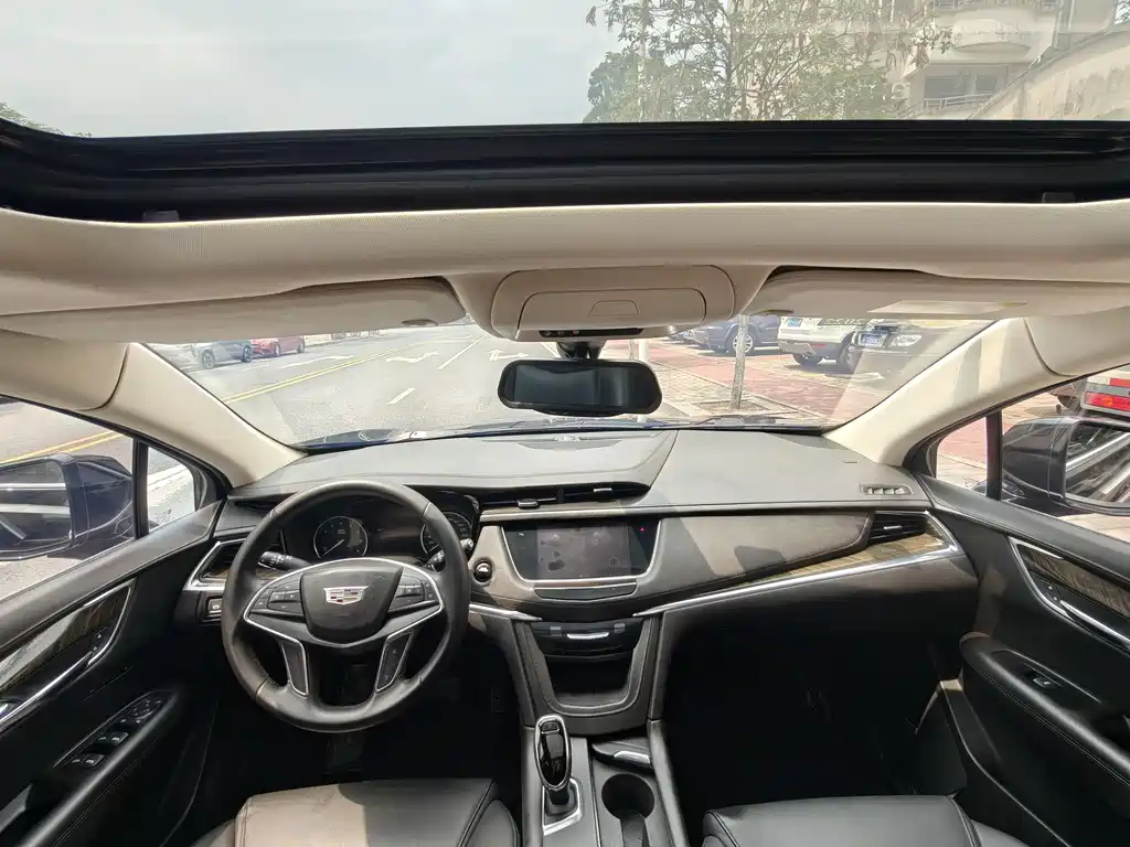 Cadillac XT5 25T Luxury Type, фото 9