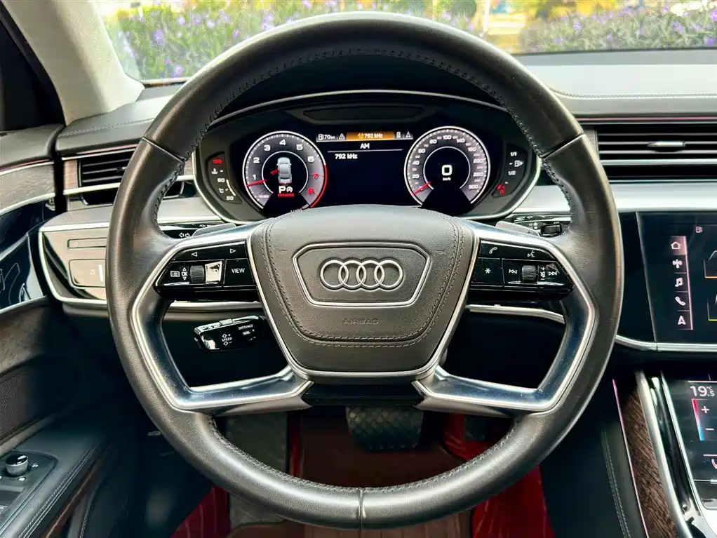 Audi A8 — фотографии объявления, Фото 22