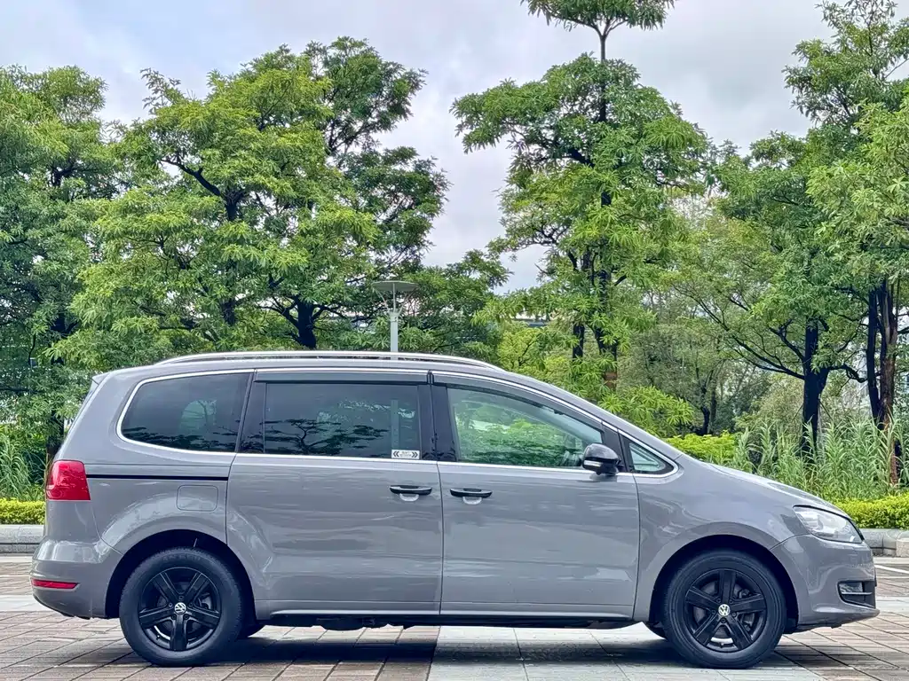 Volkswagen Sharan — миниатюра 22
