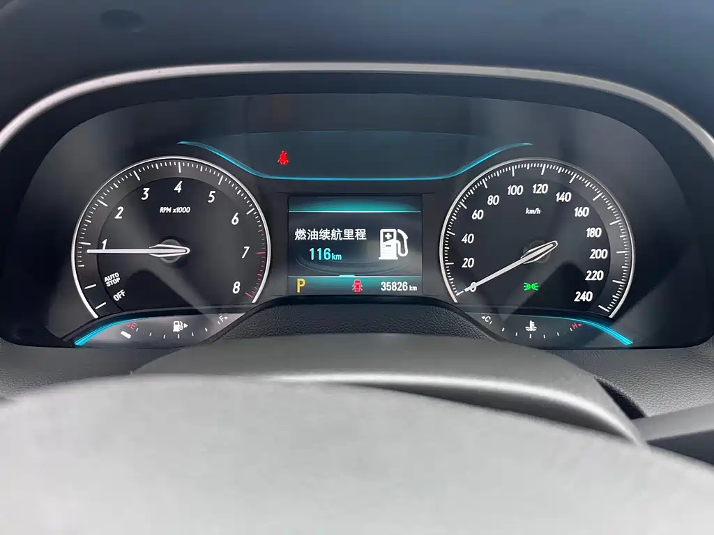 Buick Excelle — миниатюра 9