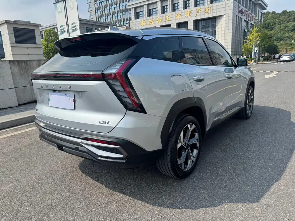 Geely Boyue L — миниатюра 5